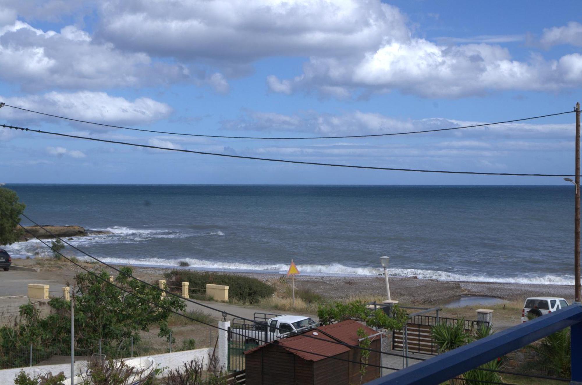 Corafili Holiday Suites คิโอตาริ ภายนอก รูปภาพ