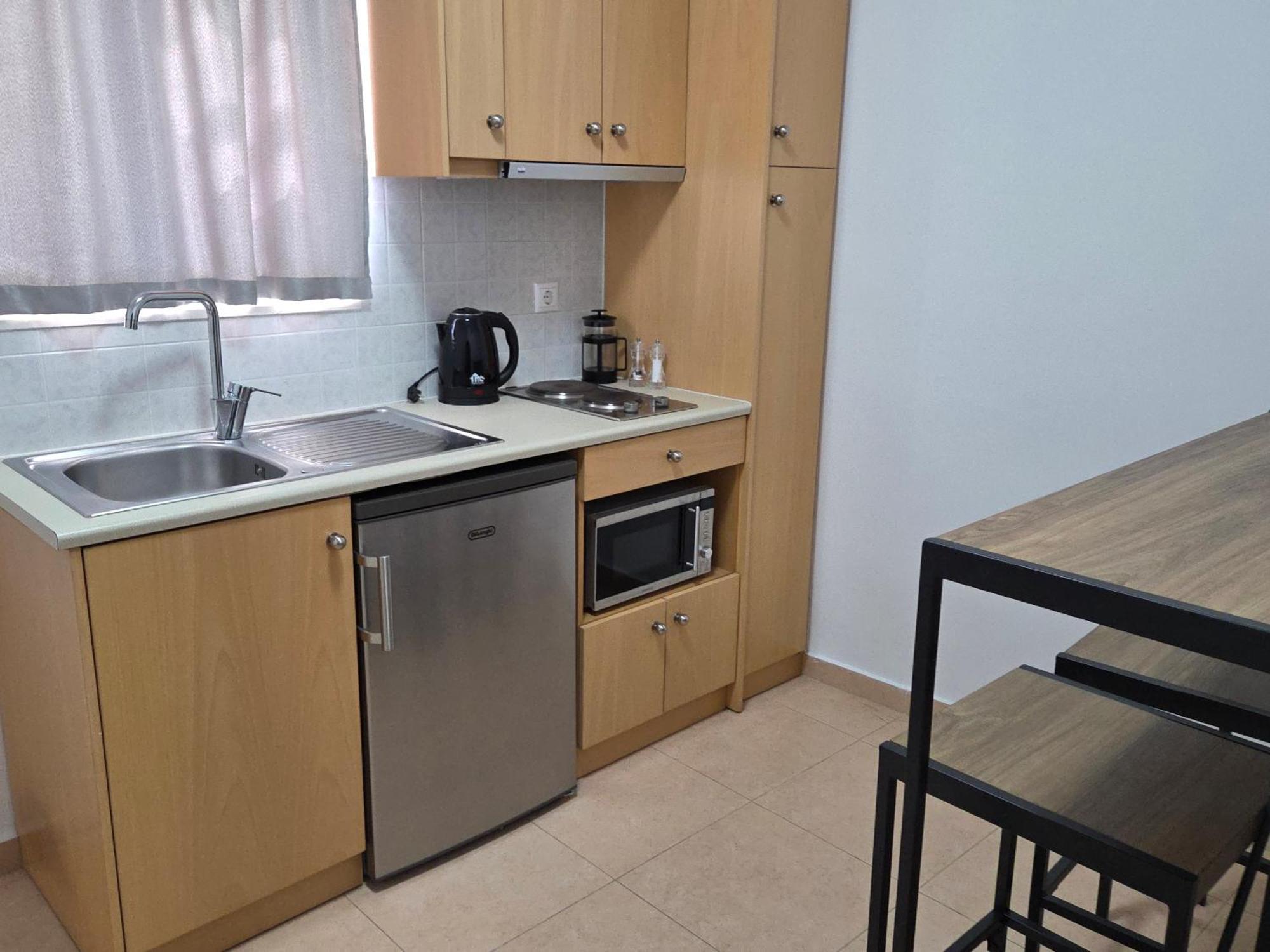 Corafili Holiday Suites คิโอตาริ ภายนอก รูปภาพ