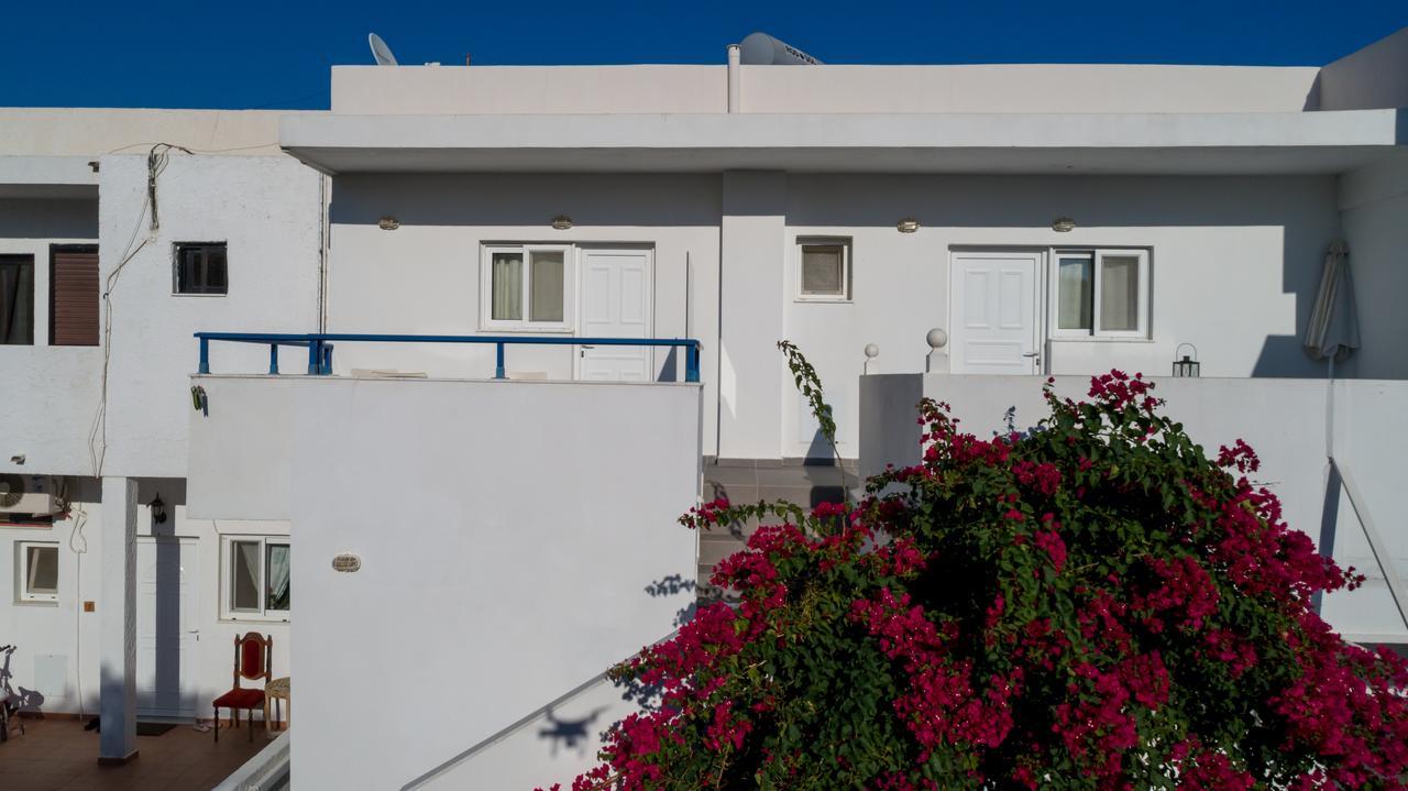 Corafili Holiday Suites คิโอตาริ ภายนอก รูปภาพ